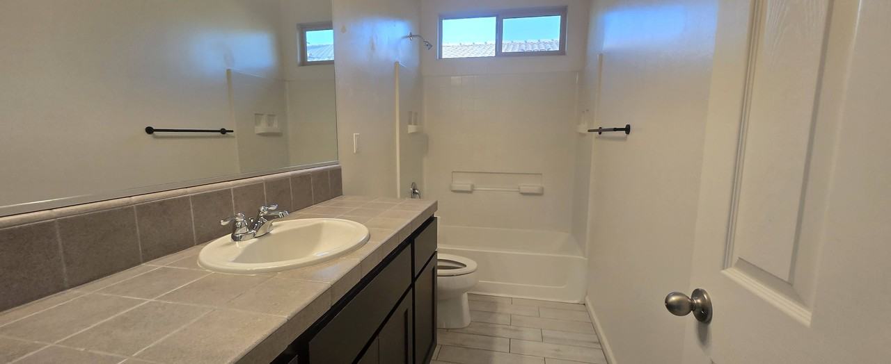 312 Hammersmith Dr #1 - Photo 7 of 21