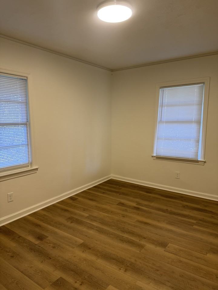 125 Torch Hill Rd #1 - Photo 6 of 8