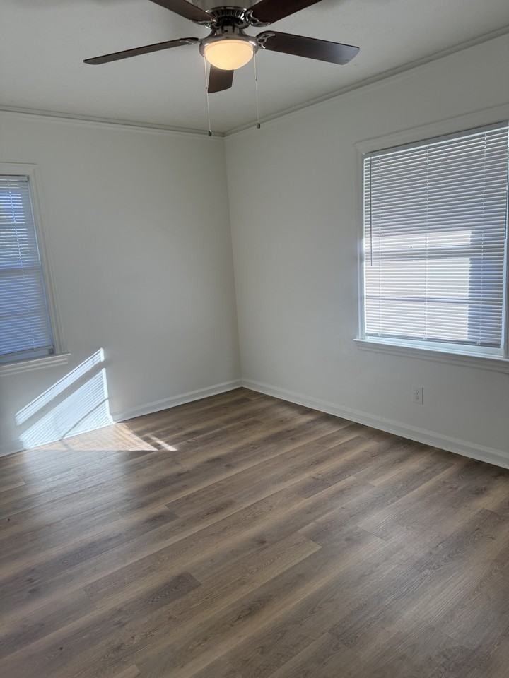 125 Torch Hill Rd #1 - Photo 7 of 8
