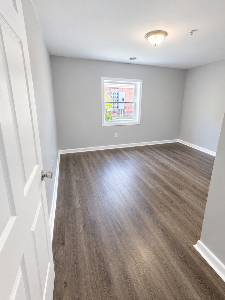 112 Project Rd #112-3 - Photo 3 of 9