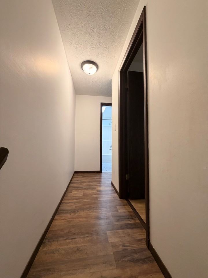 900 5th St #2 - Photo 5 of 14