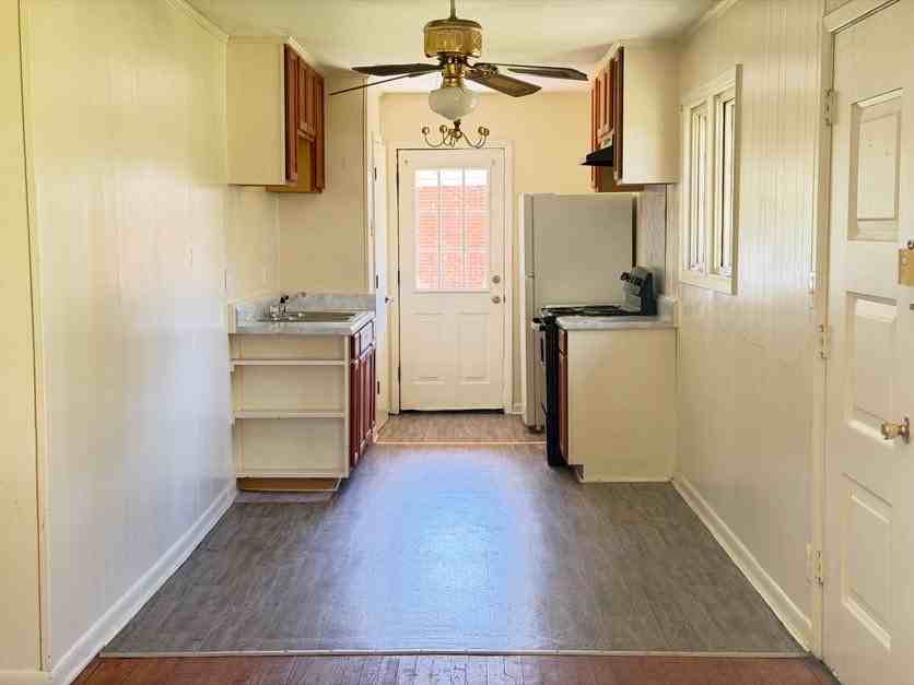 3 Dunwoody Cir #1 - Photo 3 of 5
