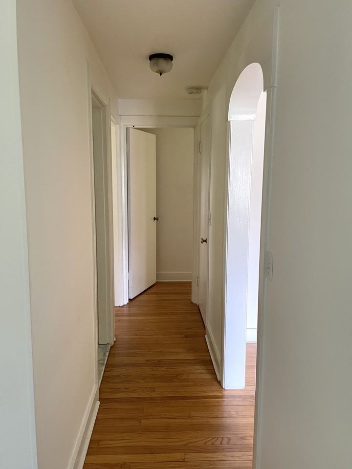 196 Beach St #1 - Photo 6 of 10