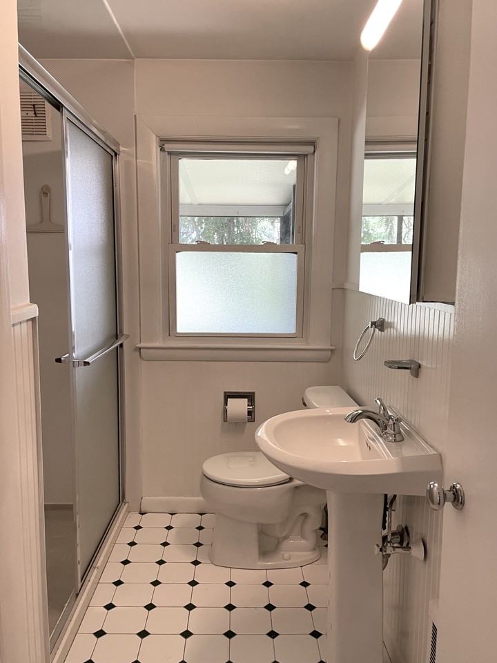 196 Beach St #1 - Photo 7 of 10