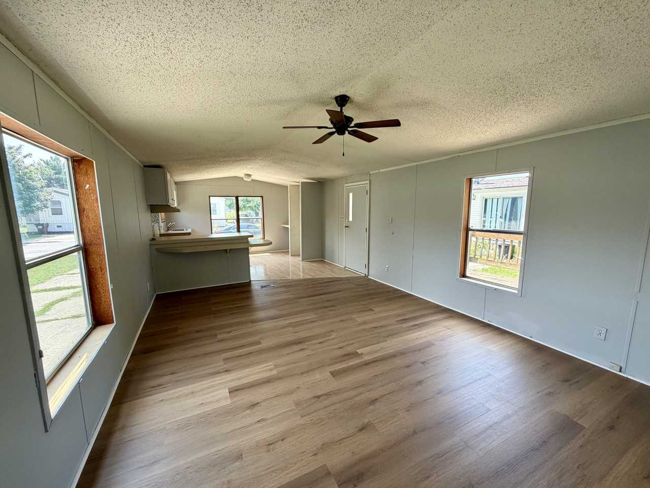 49 Tamarak #1 - Photo 4 of 20