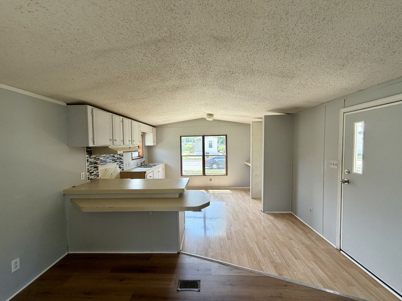 49 Tamarak #1 - Photo 7 of 20