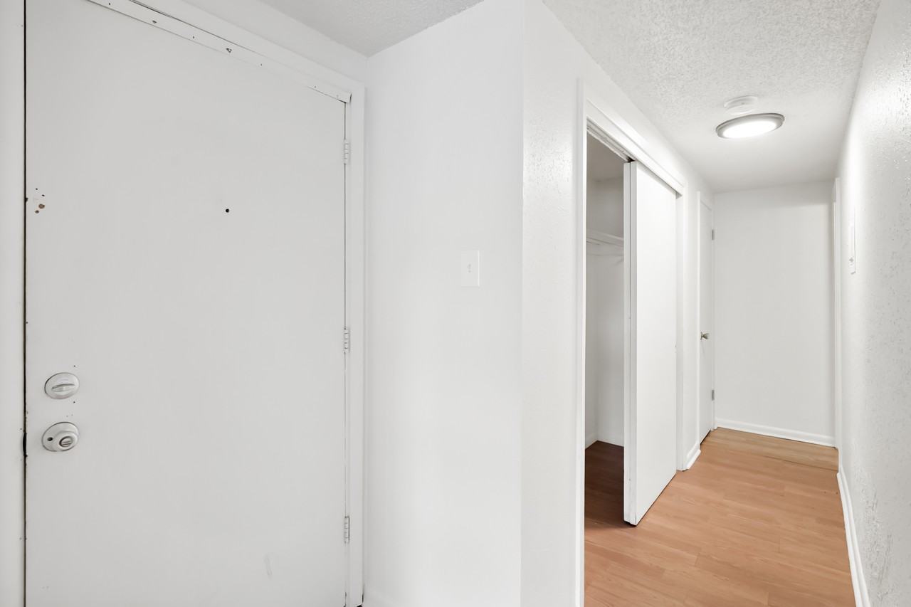 1415 North Pearl Street104 #104 - Photo 2 of 9