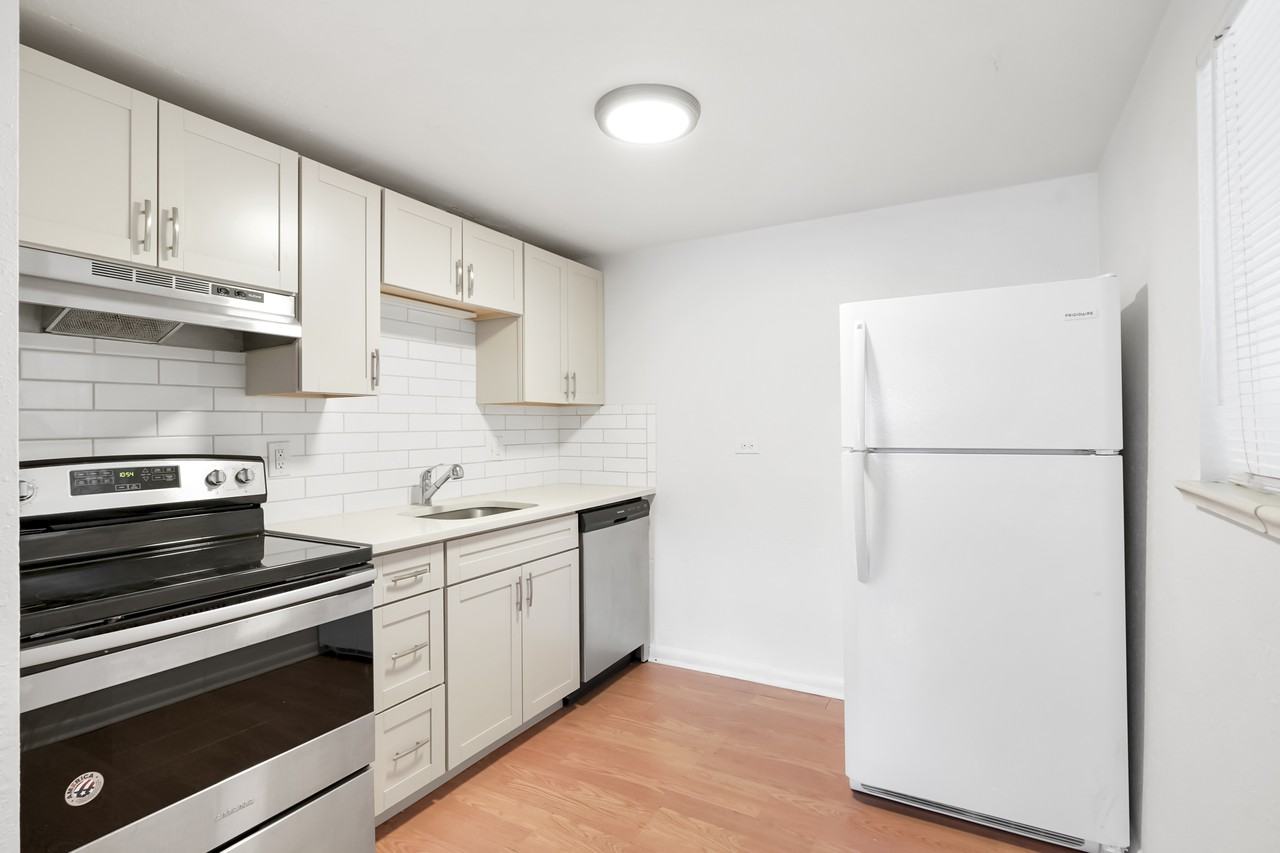 1415 North Pearl Street104 #104 - Photo 3 of 9