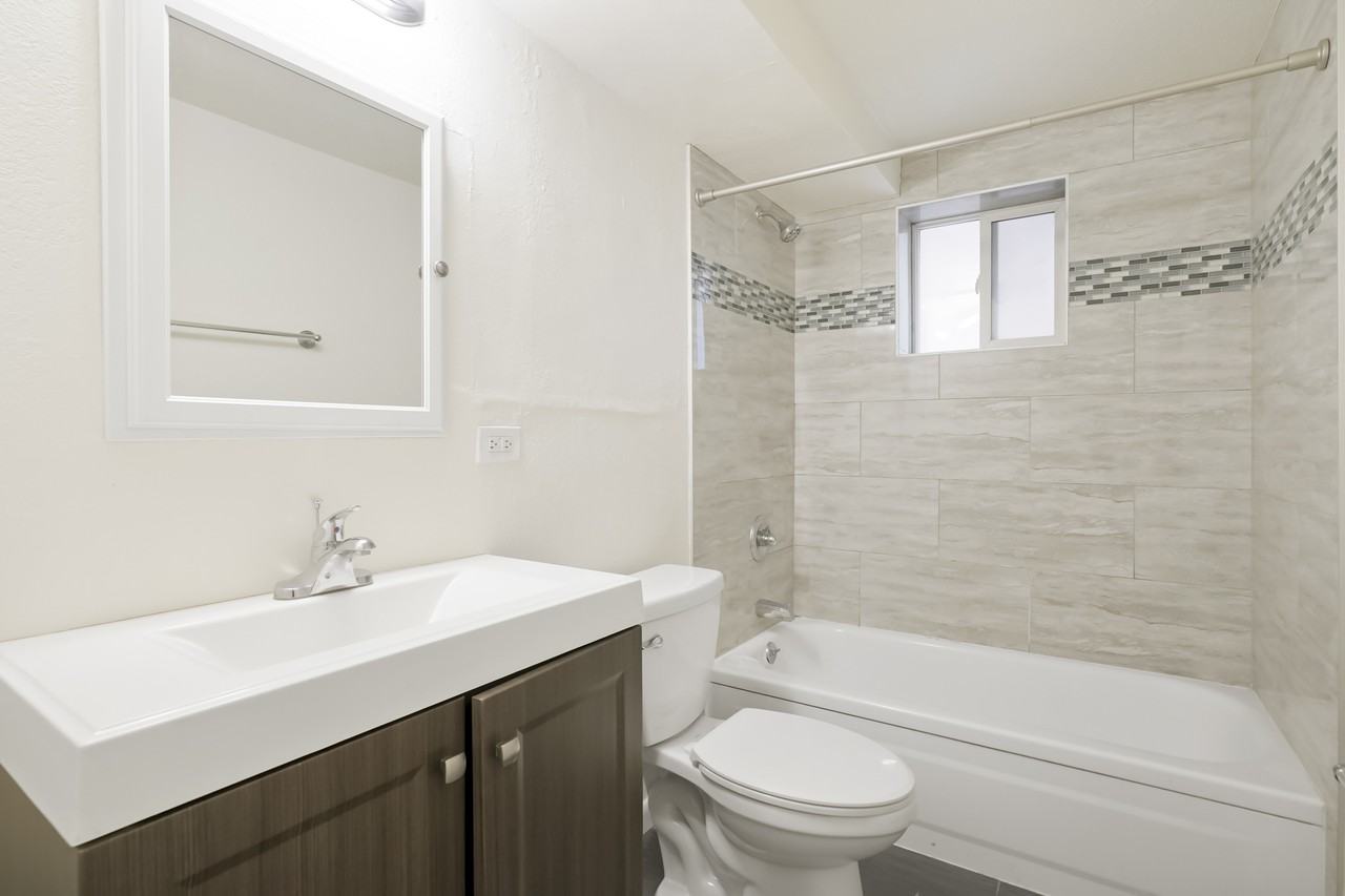 1415 North Pearl Street104 #104 - Photo 5 of 9