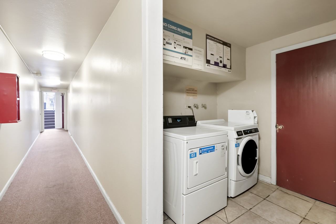 1415 North Pearl Street104 #104 - Photo 6 of 9