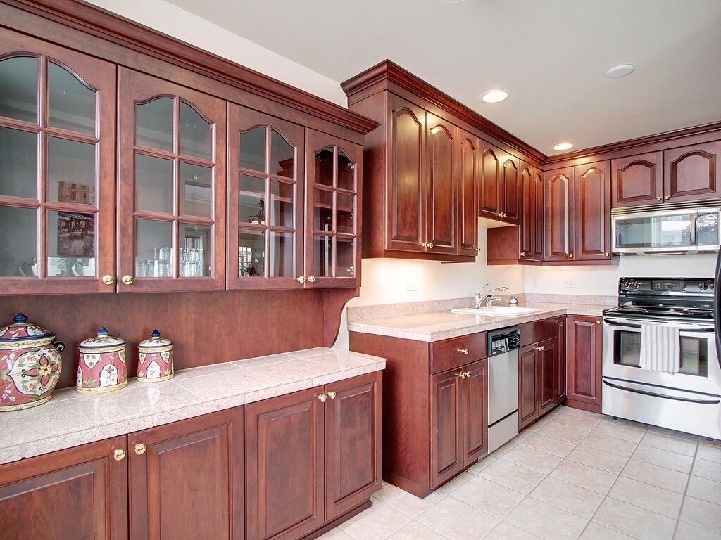 Townhouse Apartments - Photo 2 of 31