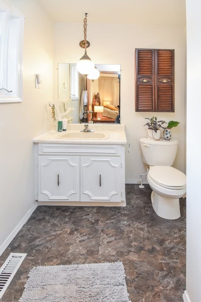 123 Meredith Bay - Photo 7 of 12