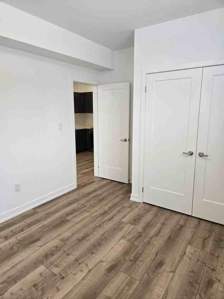 28 Cartier Crt - Photo 6 of 9