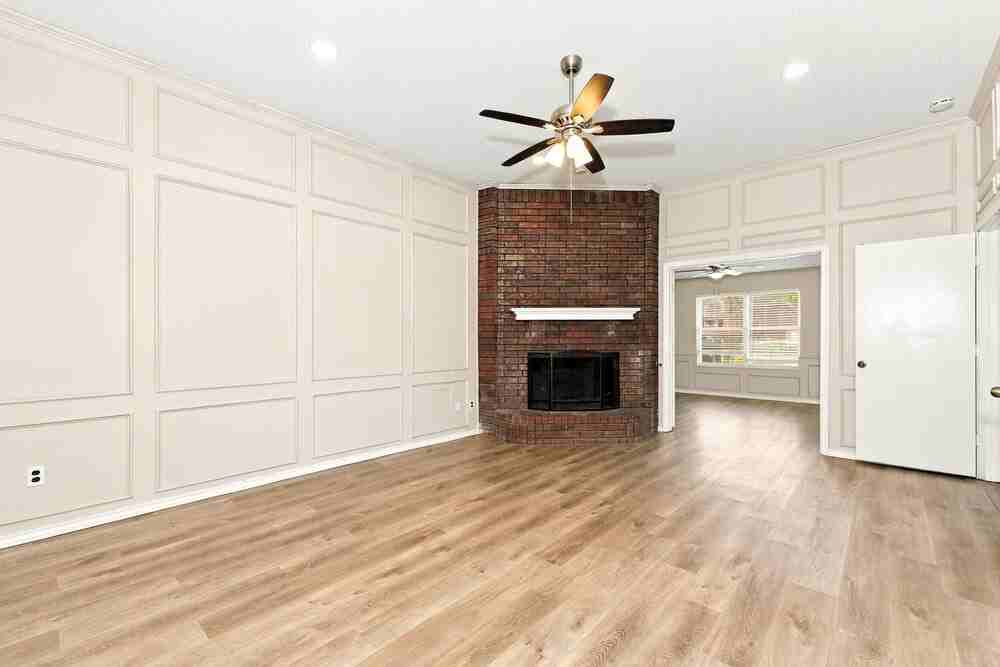 601 Wedgewood Dr - Photo 3 of 16