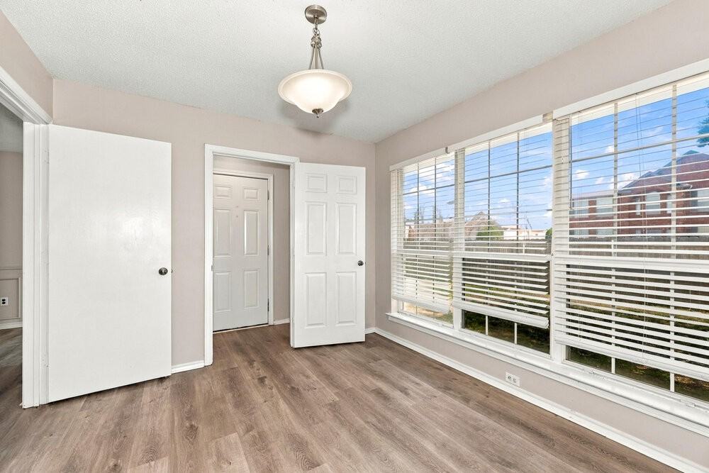 601 Wedgewood Dr - Photo 6 of 16