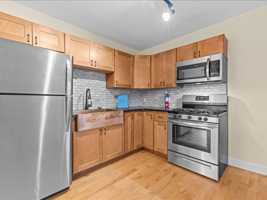 featured image of 6 Chase St
