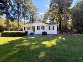 featured image of 206 Skyview Dr