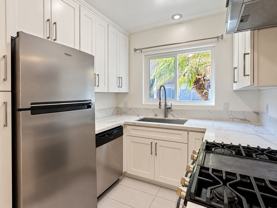 Move-In Ready 3-Bedroom at 14315 Chandler Blvd Sherman Oaks, CA 91401 - Photo 1 of 1