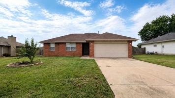 featured image of 553 N Chandler Ave