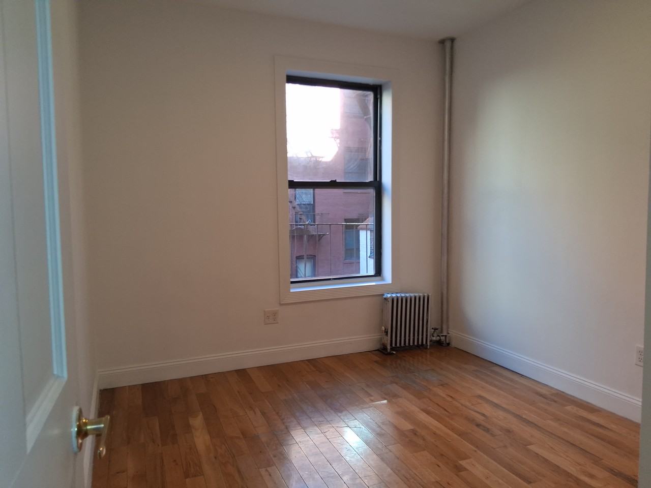 Arden St & Nagle Ave #303 - Photo 4 of 9