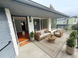 featured image of 2451 S Spencer St