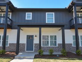 featured image of 480 S Pickens St