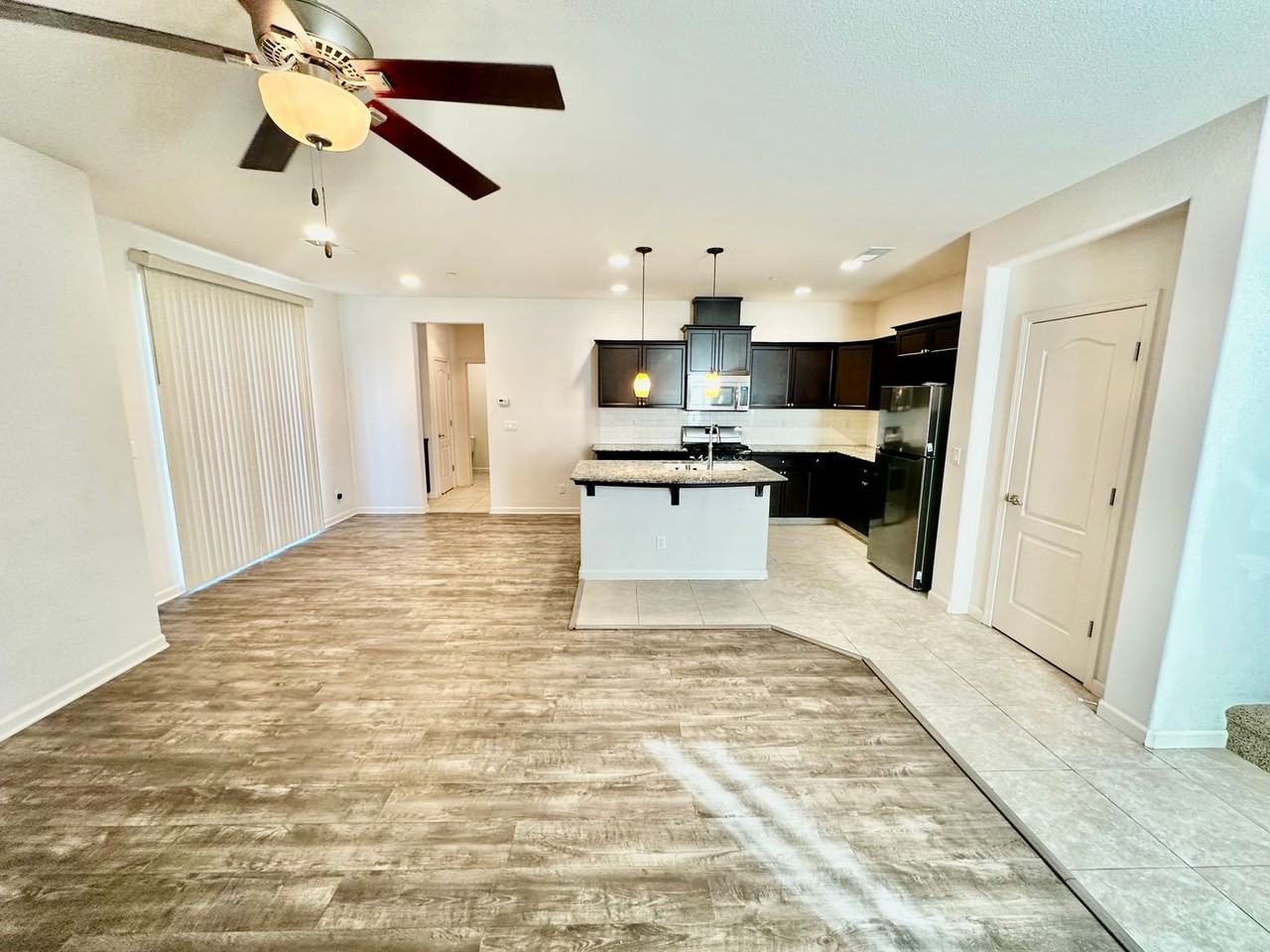 3236 Monterosa Ln - Photo 3 of 34