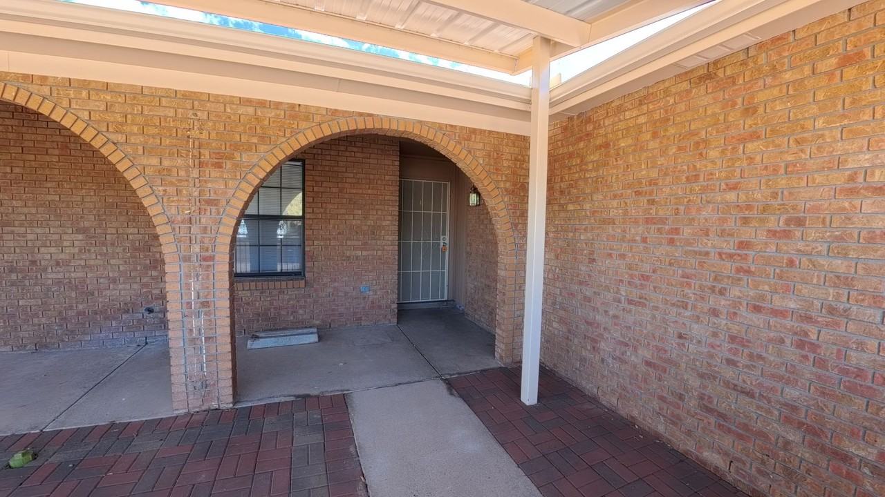 8620 Liberty Dr Ne - Photo 4 of 25
