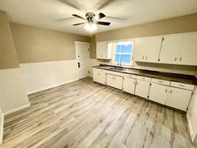 704 W 26th St - Photo 1 of 1
