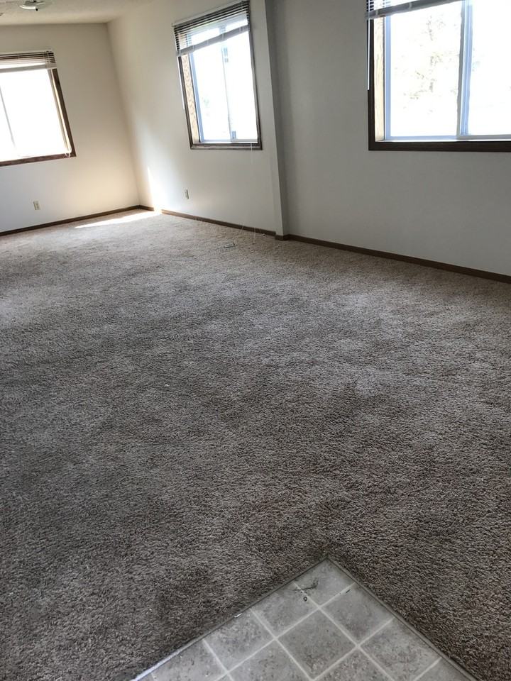 220 S Dakota Ave - Photo 2 of 7