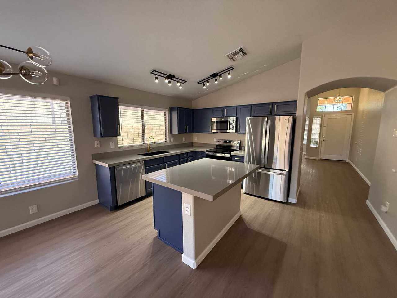 8708 E Portobello Ave - Photo 6 of 22