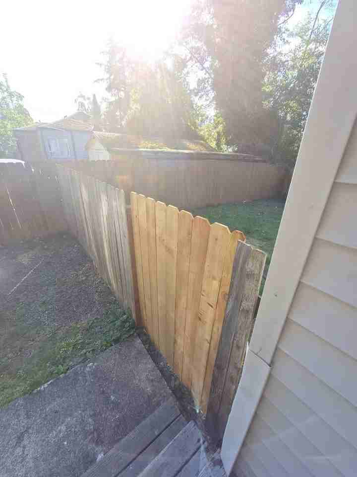 1813 Rocky Point Rd Nw #A - Photo 2 of 32