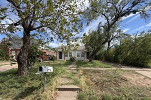 featured image of 881 Hickory St