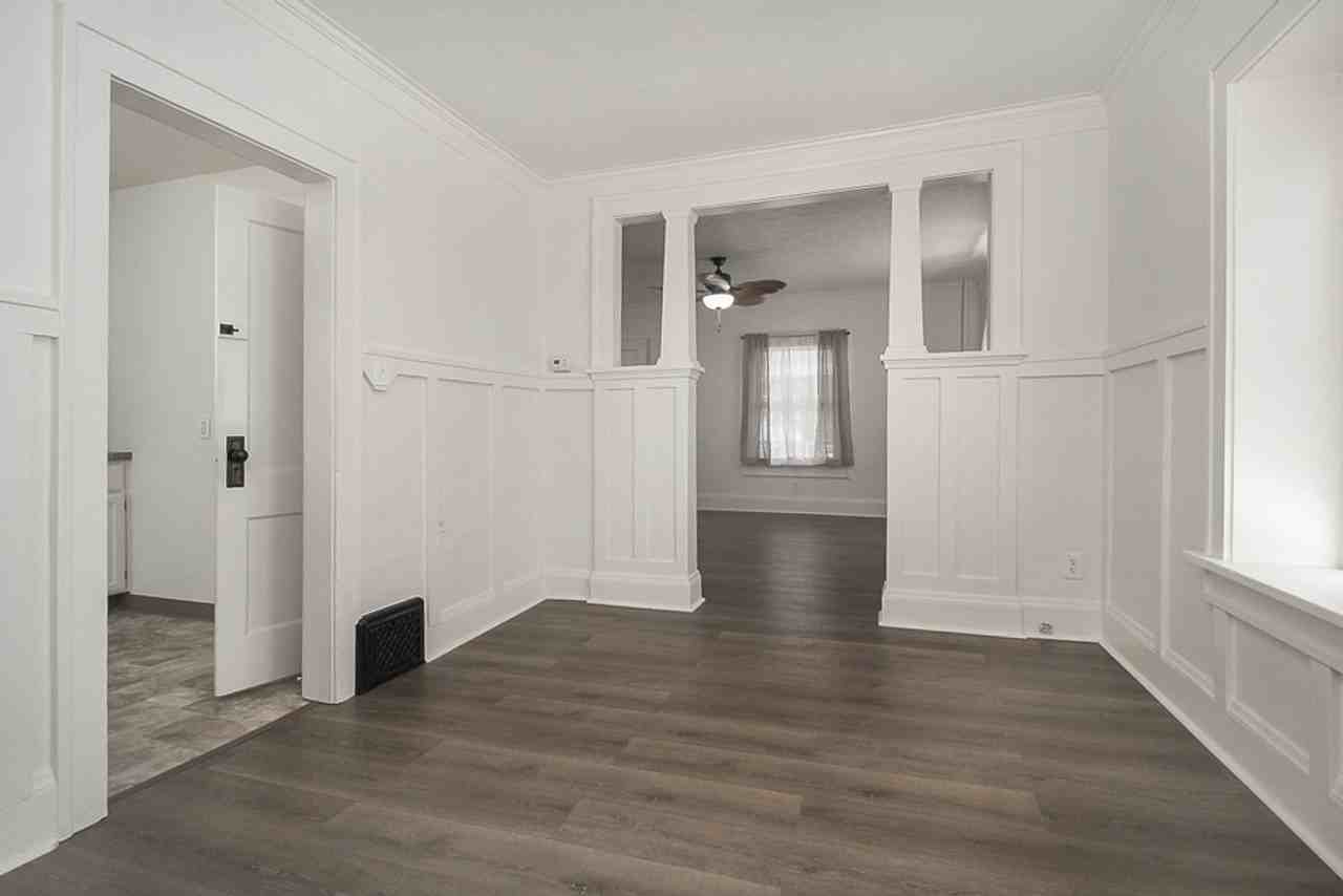 900 Beardsley St - Photo 6 of 23