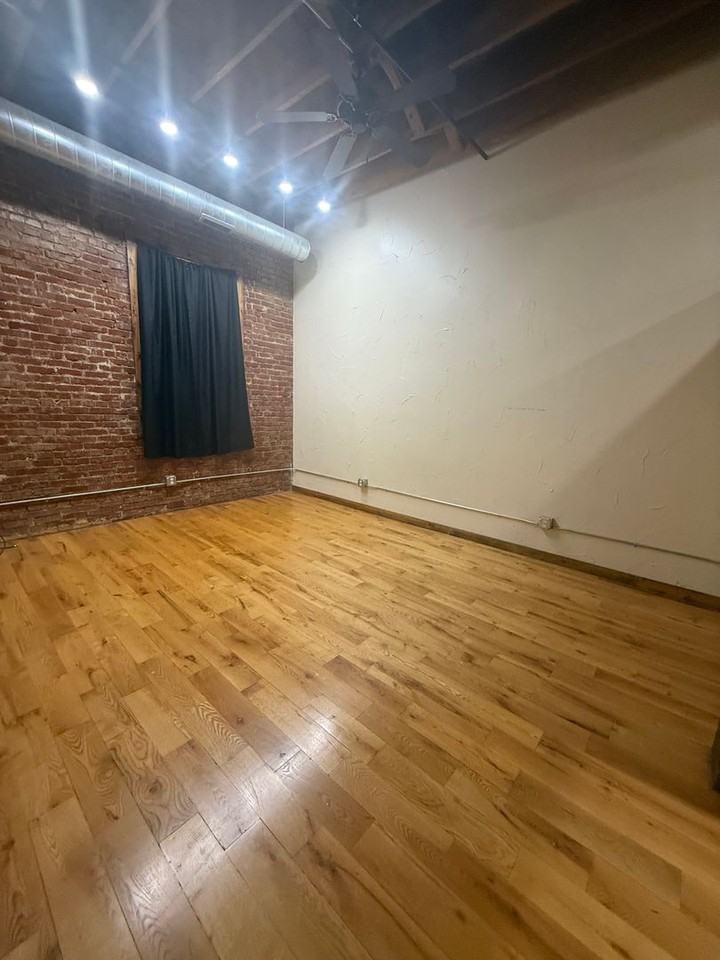 601 601 N National #230 - Photo 5 of 8