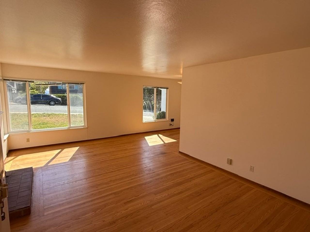 3071 Keith Dr - Photo 5 of 43