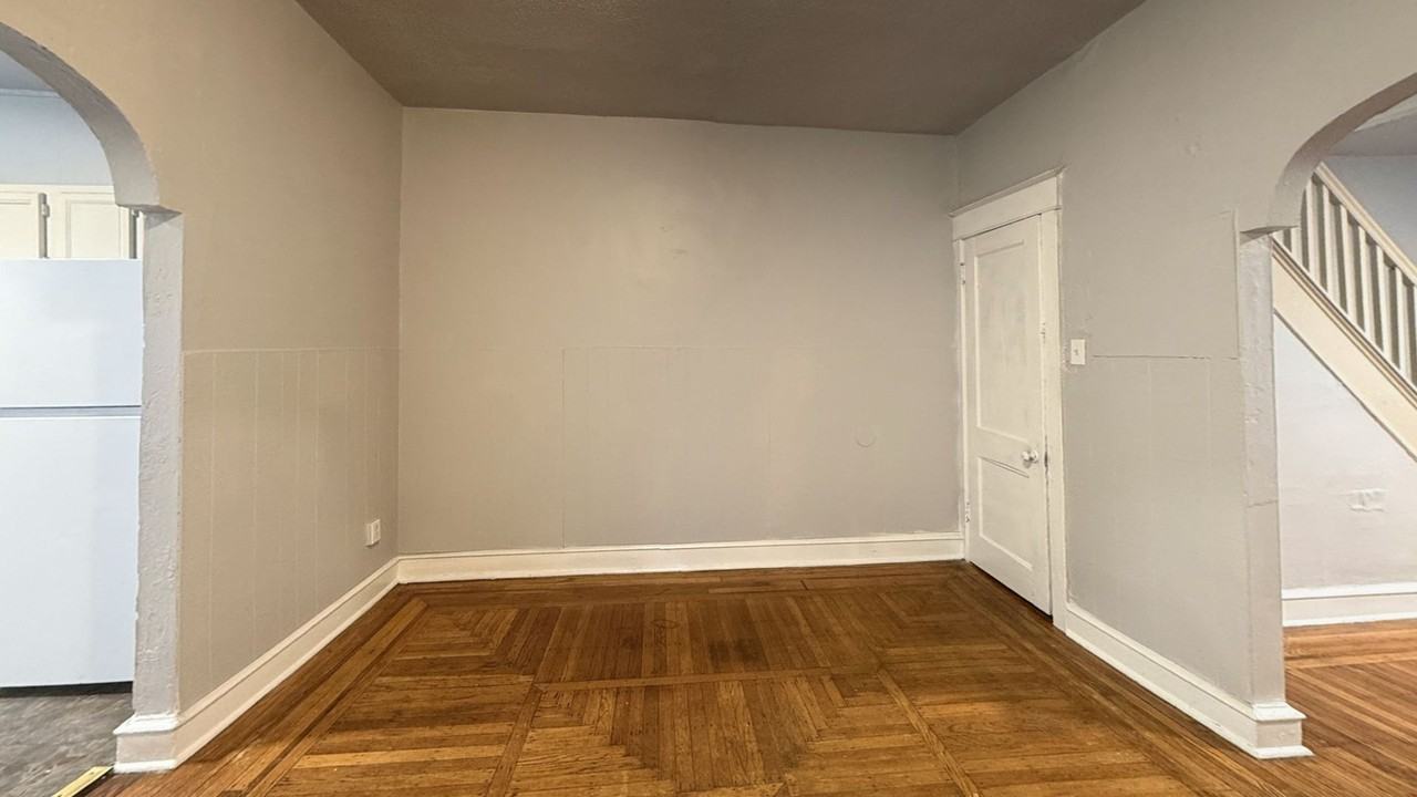 6550 N Lambert St - Photo 5 of 19
