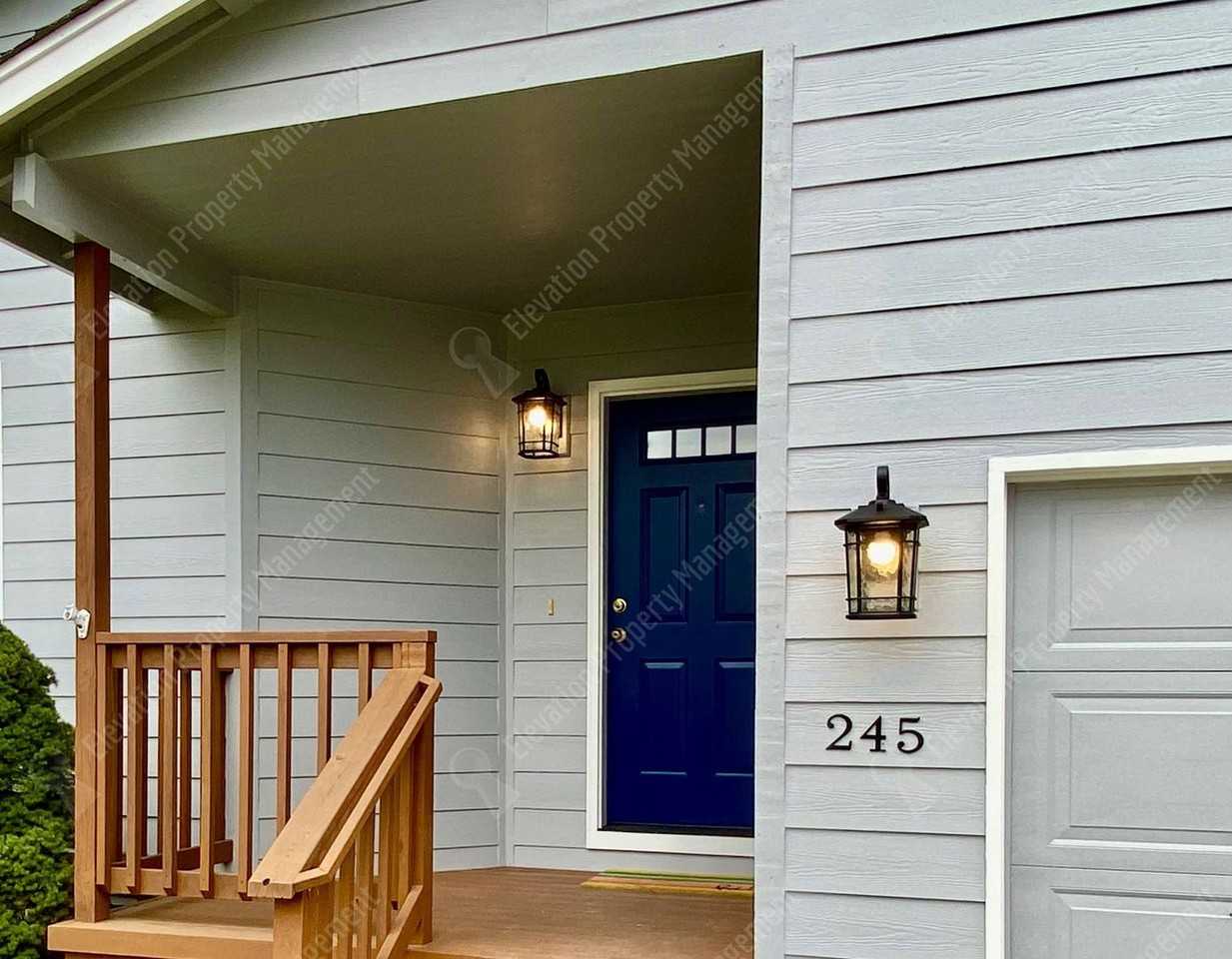 245 Sw James Dr - Photo 2 of 21