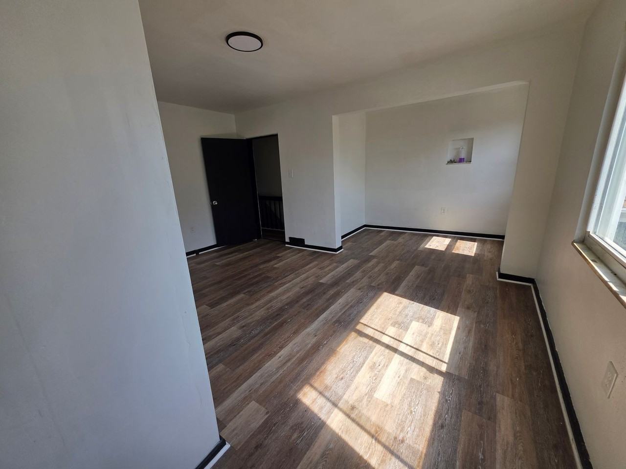 114 Wilbert St - Photo 7 of 10