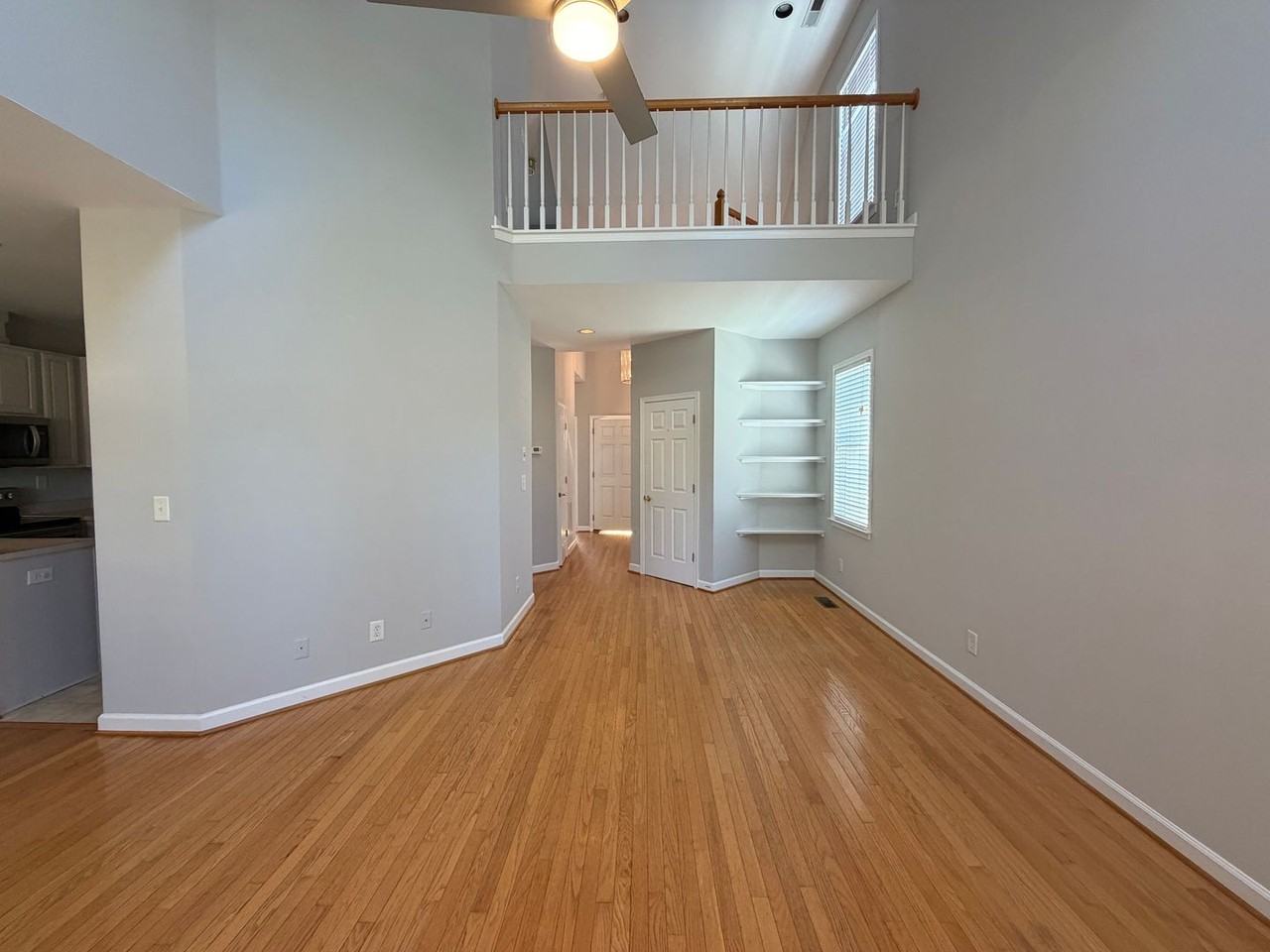 2309 Ravenswood Ct - Photo 7 of 42