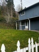 featured image of 1221 Maple Ave