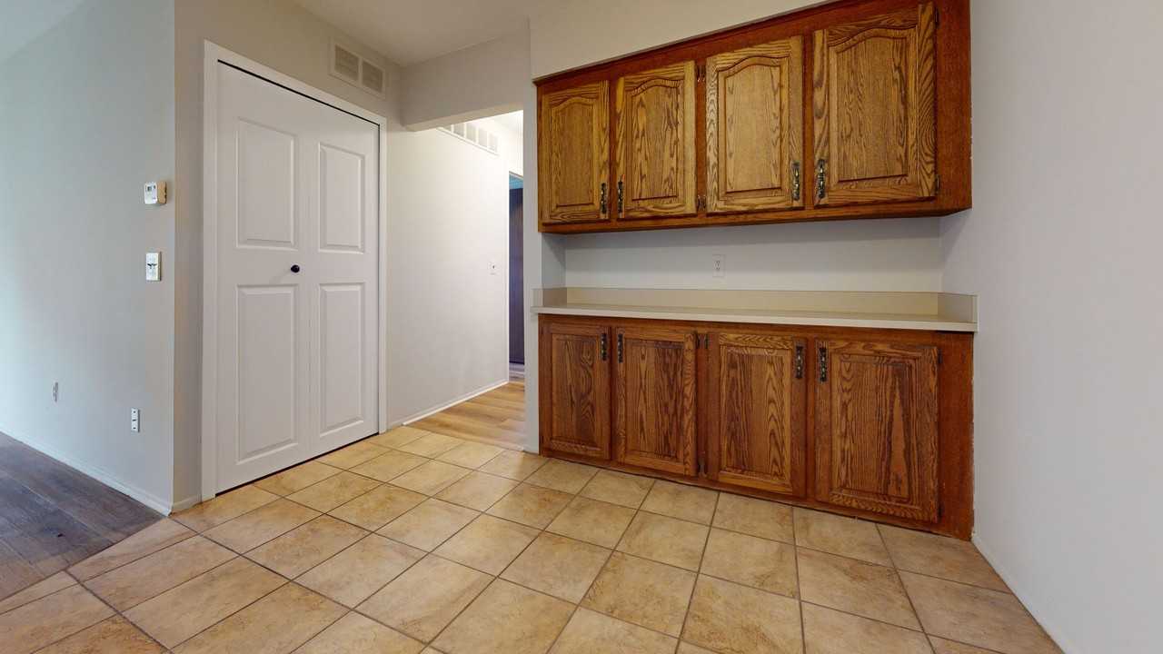 29125 Hayes Rd #15 - Photo 4 of 12