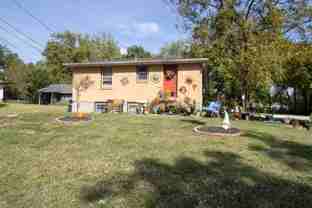 1405 Lowe St - Photo 1 of 1