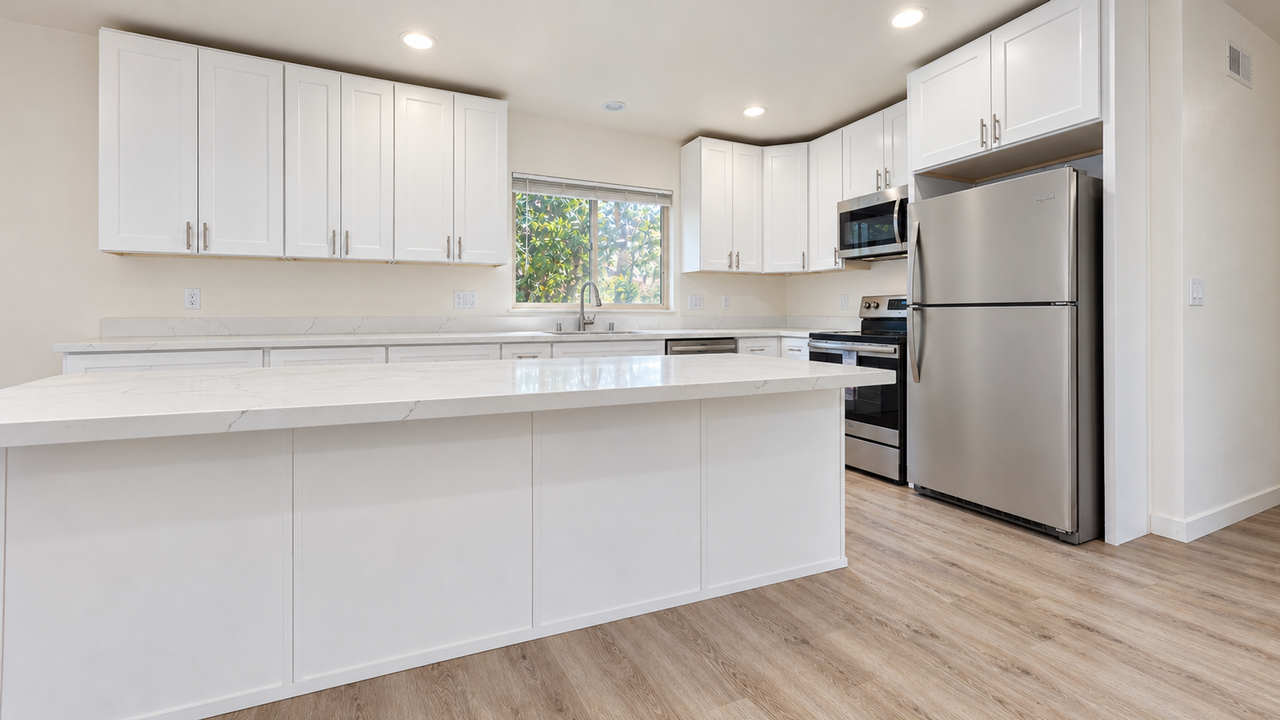 5673 Campanile Way - Photo 3 of 16