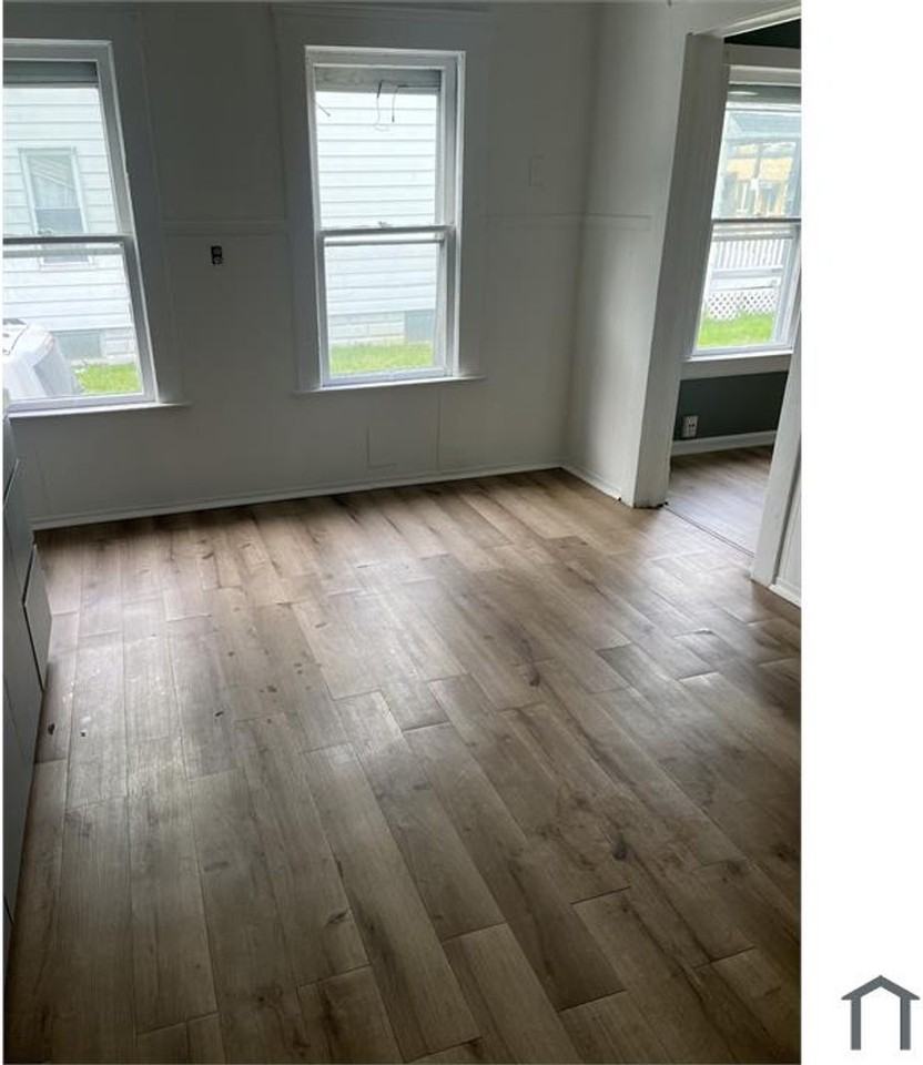 4315 Stickney Ave - Photo 2 of 9