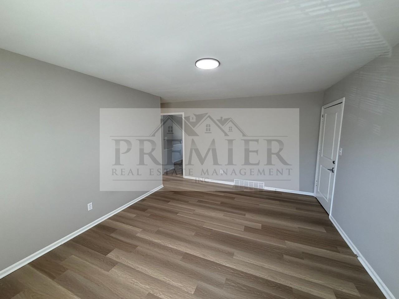 8418 8418 Tavis Lane - Photo 4 of 16
