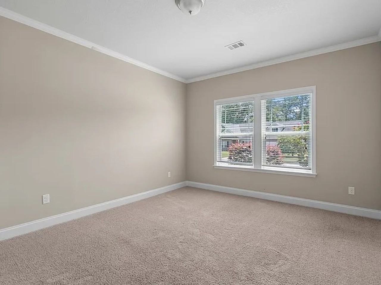 6861 Wren Creek Dr - Photo 4 of 11