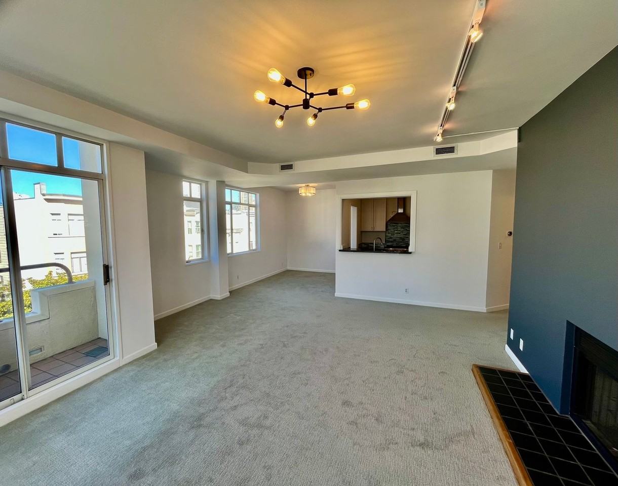 1591 Jackson St #12 - Photo 2 of 9
