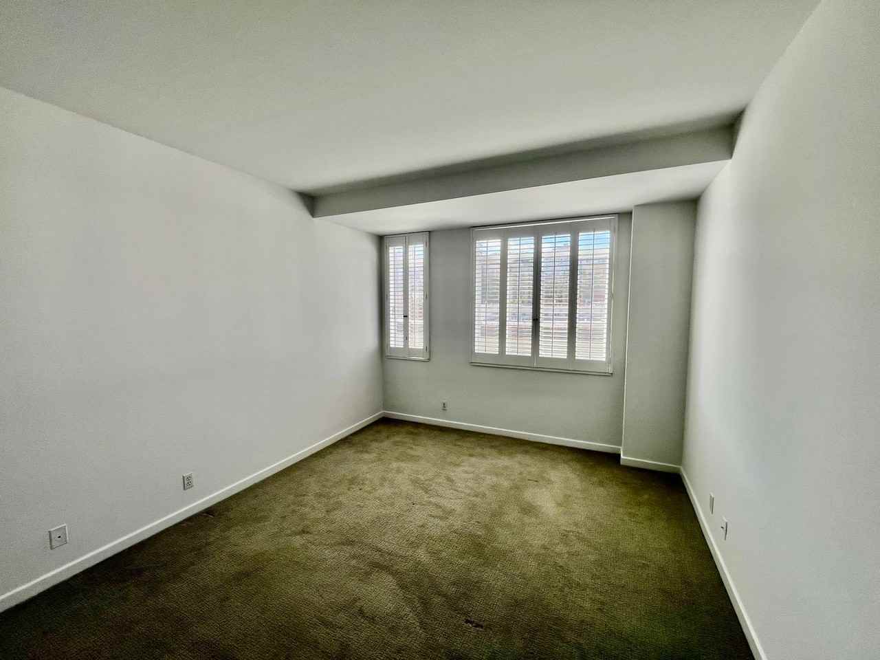 1591 Jackson St #12 - Photo 4 of 9