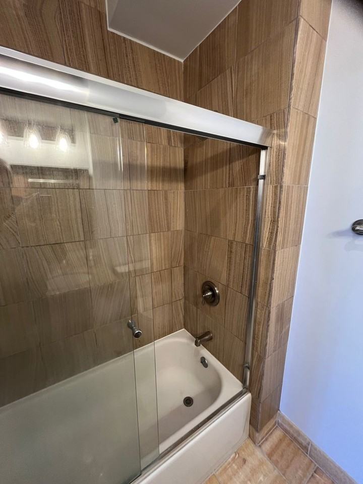 1591 Jackson St #12 - Photo 7 of 9